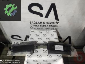OEM;3G0121330 VW PASSAT 2015 ÜSTÜ ÇIKMA PANEL ÜST PLASTİĞİ