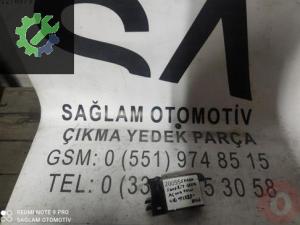 OEM;44192828-3066 SKODA FAVORİT ÇIKMA ARKA KAPI AÇMA KOLU