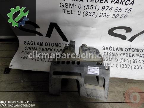 Audi A6 Ara Bölme Sacı çıkma parça