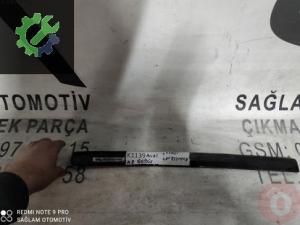 OEM;4D1853192B AUDİ A8 ÇIKMA GÖĞÜS ÇİTASI