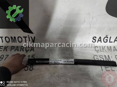 Audi A8 Tampon Izgara Çıtası çıkma parça