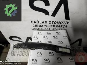 OEM;5C6821111A VW JETTA 11-13 ÇIKMA SOL ARKA ÇAMURLUK BRAKET