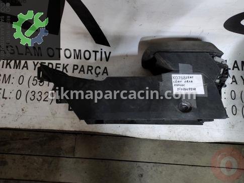Seat Leon Orta Konsol çıkma parça