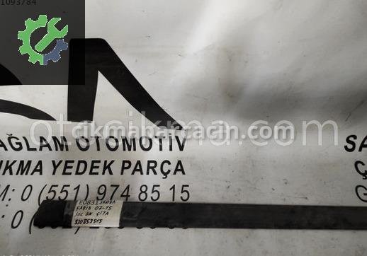 Skoda Fabia Kapı Bandı & Çıtası çıkma parça