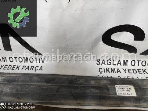 Volkswagen Tiguan Kapı Bandı & Çıtası çıkma parça