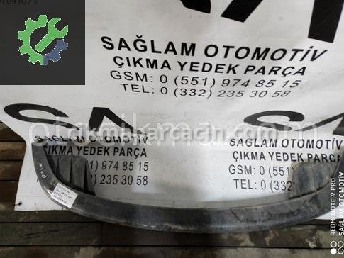 Volkswagen Polo Spoiler çıkma parça