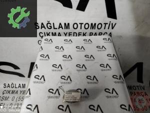 OEM7353017251 FİAT ALBEA ÇIKMA ARKA TAMPON ÇEKİ DEMİR KAPAĞI