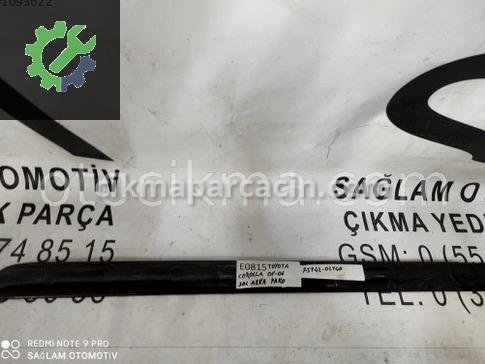 Toyota Corolla Kapı Bandı & Çıtası çıkma parça