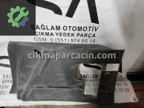 Renault Kangoo Sağ Arka Kapı çıkma parça