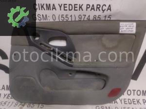OEM:82352-2D010 HYUNDAİ ELENTRA SAĞ ÖN KAPI DÖŞEMESİ
