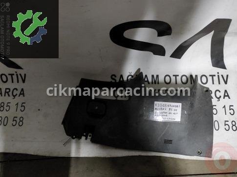 Hyundai Accent Direksiyon Kapak çıkma parça