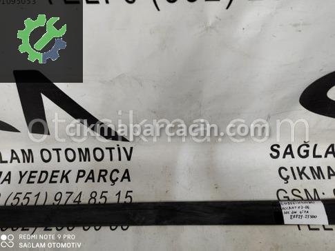 Hyundai Accent Kapı Bandı & Çıtası çıkma parça