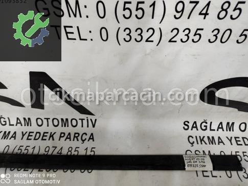 Hyundai Accent Kapı Bandı & Çıtası çıkma parça