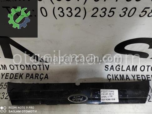 Ford Fiesta Bagaj Çıtası çıkma parça