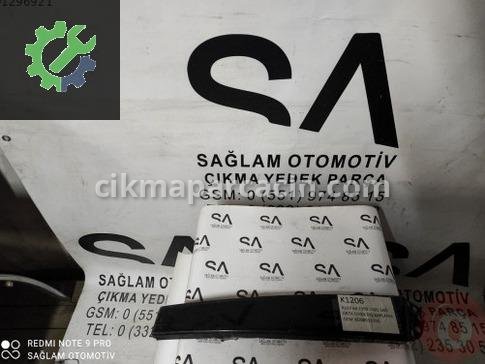 Audi A4 Kapı Bandı & Çıtası çıkma parça