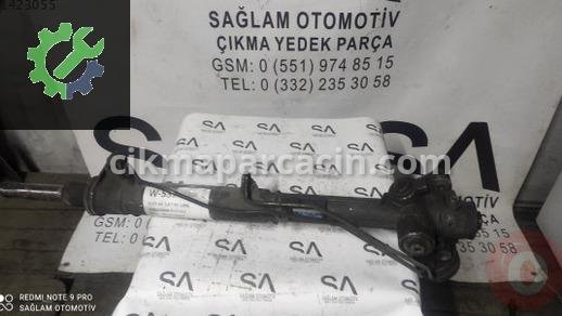 Audi A4 Direksiyon Kutusu çıkma parça