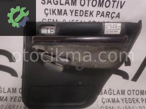 OEM:8D5867306 AUDİ A4 (B5KASA) 95-01 SAĞ ARKA KAPI DÖŞEMESİ