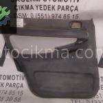 OEM;8D9867305 AUDİ A4 B5 KASA SOL ARKA KAPI DÖŞEMESİ