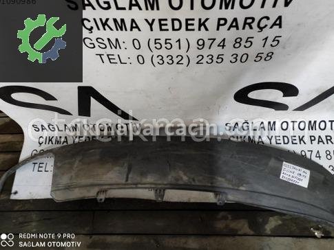 Audi A4 Spoiler çıkma parça