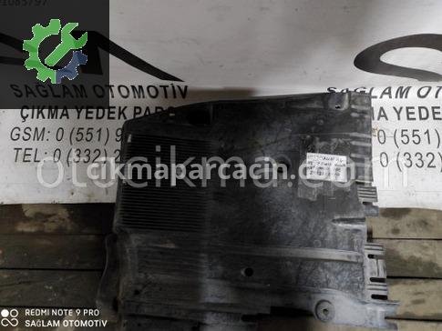 Audi A4 Eksantrik Sensörü çıkma parça