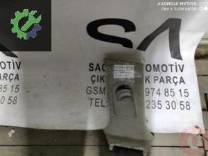 OEM;8V4867243 AUDİ A3 SOL ORTA DİREK ÜST KAPLAMA