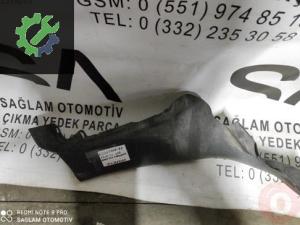 OEM;8V4867768B AUDİ A3 13 ÜSTÜ SAĞ ARKA ALT KAPLAMA