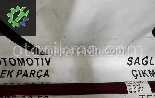 Peugeot 307 Kapı Bandı & Çıtası çıkma parça