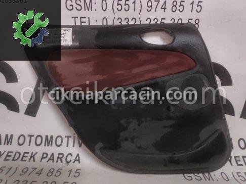 Peugeot 206 Kapı Döşemesi çıkma parça
