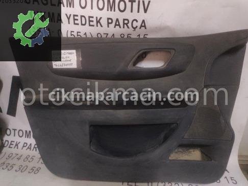 Citroen C4 Kapı Döşemesi çıkma parça