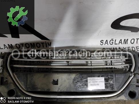 Peugeot 301 Tampon Izgarası çıkma parça