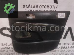 OEM:9683035577 PEUGEOT 5008 SAĞ ÖN KAPI DÖŞEMESİ