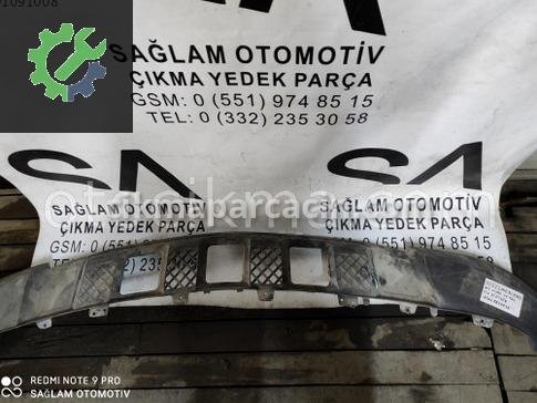 Mercedes-Benz ML Spoiler çıkma parça
