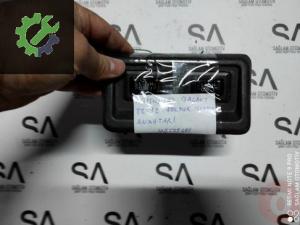 OEM;MB521401MİTSUBİSHİGALANT88-92ÇIKMA KOLTUK ISITMA ANAHTAR