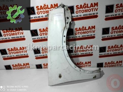 Opel Corsa Sağ Ön Çamurluk çıkma parça