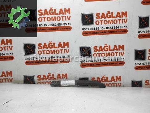 Opel Corsa Tampon Izgara Çıtası çıkma parça