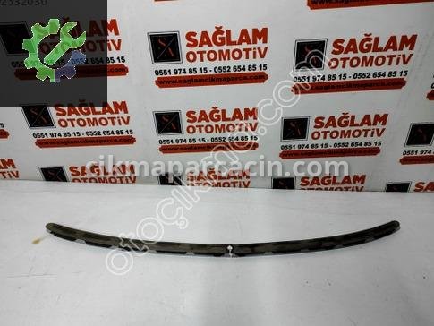 Opel Omega Ön Cam Izgarası çıkma parça