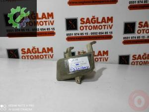 OPEL VECTRA-B 1.8 95-02 ÇIKMA SAĞ ÖN SİS LAMBASI 90464664