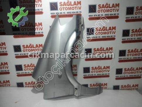 Opel Zafira Sağ Ön Çamurluk çıkma parça
