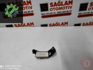 PEUGEOT 107 SAĞ ÖN TAMPON TABAN BRAKETİ 00201160131600100
