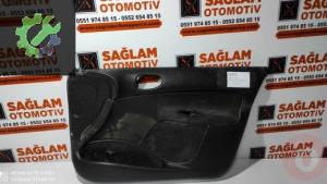 PEUGEOT 206 ÇIKMA SAĞ ÖN KAPI DÖŞEMESİ OEM; 9629325777 (2. Adet)