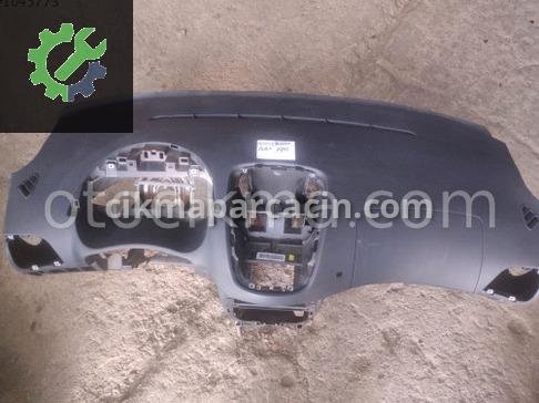Peugeot 206 Komple Torpido çıkma parça