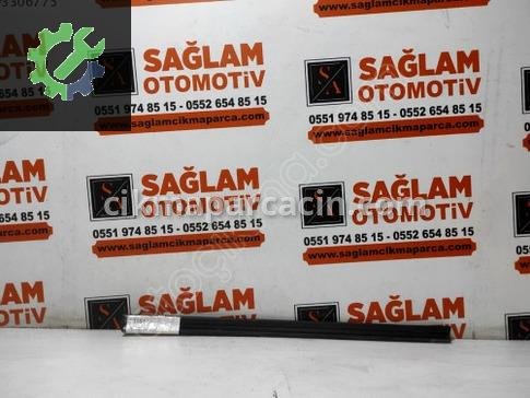 Peugeot 207 Kapı Bandı & Çıtası çıkma parça
