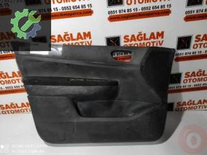 PEUGEOT 307 01-05 ÇIKMA SOL ÖN KAPI DÖŞEMESİ OEM; 9634993677
