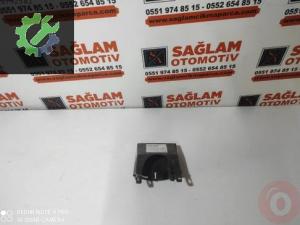 PEUGEOT 307 2001 ÇIKMA ORTA KONSOL KÜLLÜK OEM; 215019-226309