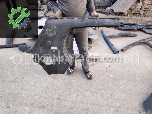 Peugeot 307 Arka Çamurluk çıkma parça