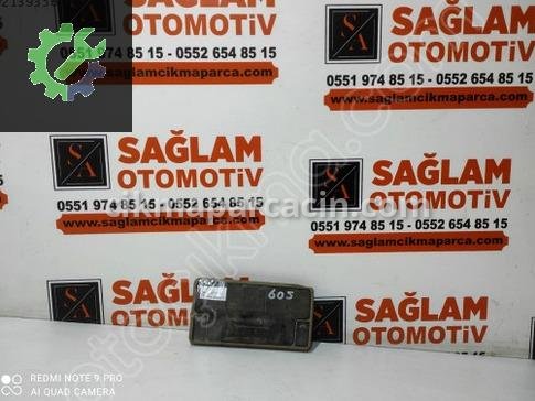 Peugeot 605 Tavan Lambası çıkma parça