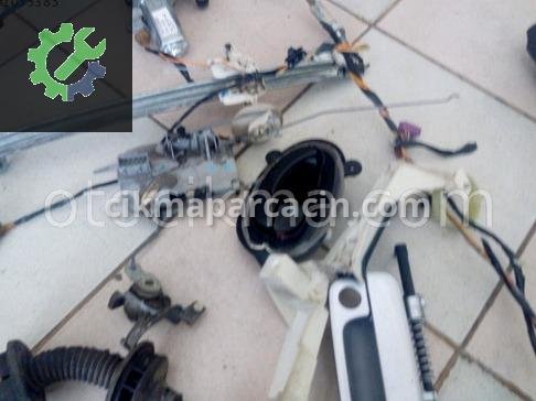 Peugeot 406 Elektrik Tesisatı çıkma parça