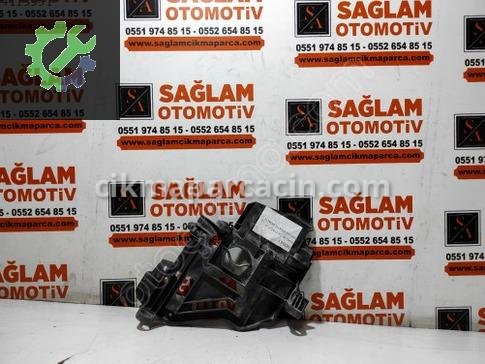 Porsche Cayenne Far Braketi çıkma parça