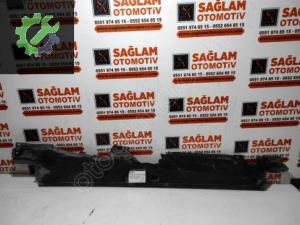 PORSCHE CAYENNE 957-TOUAREG 2005 ÇIKMA SAĞ ALT KORUMA 7L0825212
