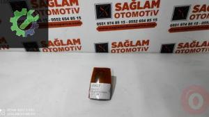 RENAULT 9 ÇIKMA SOL ÖN SİNYAL LAMBASI OEM; 6076127